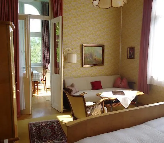 Tanneck באדן-באדן