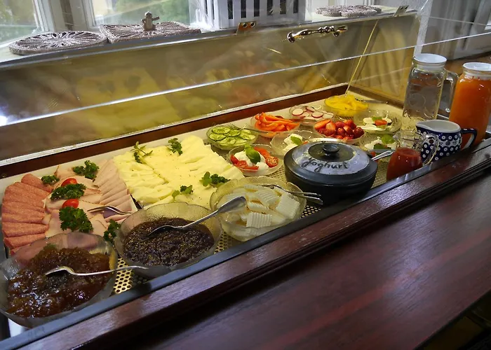 Tanneck 2* באדן-באדן